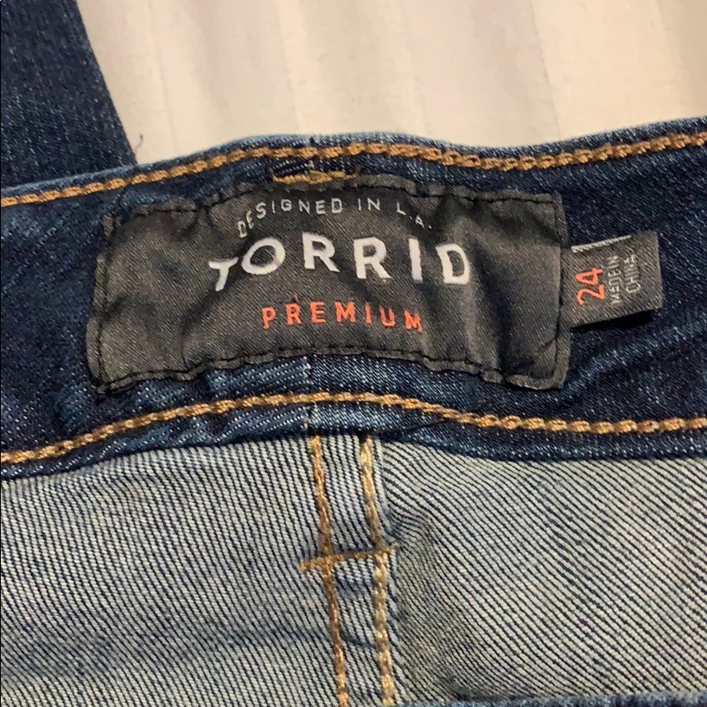 Torrid Boyfriend Jean Capris